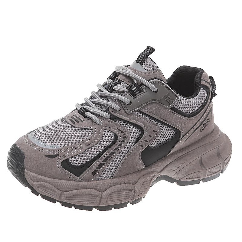 Pantofi Dad shoes cu partea superioară din PU artificial, respiranți, toc în clin de 3–5 cm, talpă din cauciuc turnată prin injecție