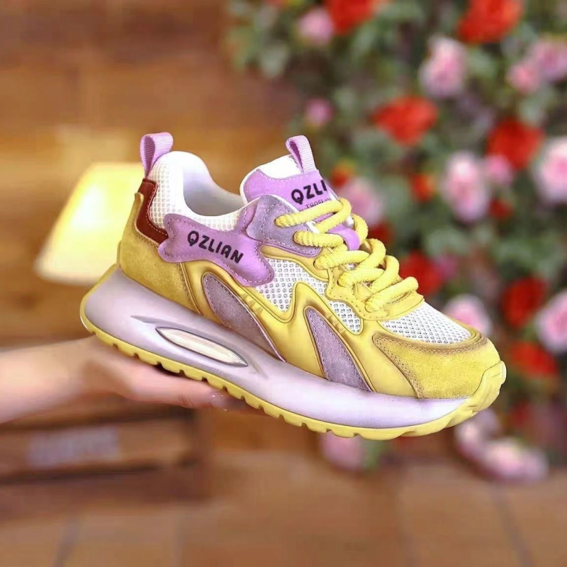Ženske patike Dad sneakers s prozračnim mrežastim gornjim dijelom, 3–5 cm povećanje visine, okrugli vrh, vezanje, gumeni potplat