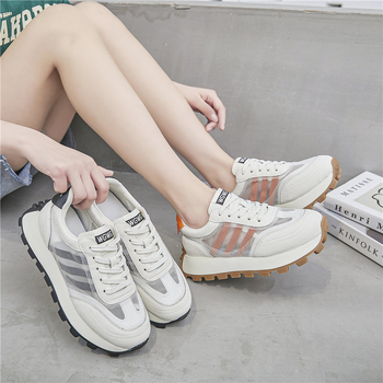 Ženske Forrest Gump tenisice, sportsko-casual stil, gornji dio od dvostruke kože i tkanine, prozračna mreža, srednji potpetica 3–5 cm, gumena potplat