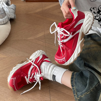 Pantofi sport din plasă pentru femei, cu parte superioară PU, închidere cu șiret în față, talpă din cauciuc, talpă groasă 3–5 cm, rezistenți la abraziune