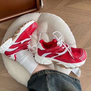 Pantofi sport din plasă pentru femei, cu parte superioară PU, închidere cu șiret în față, talpă din cauciuc, talpă groasă 3–5 cm, rezistenți la abraziune