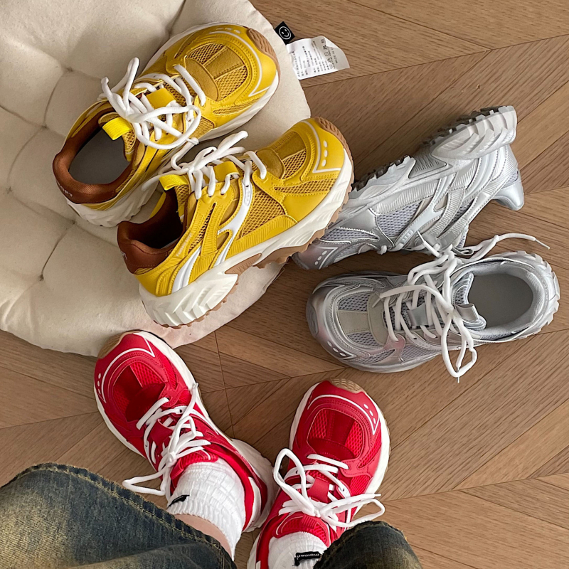 Pantofi sport din plasă pentru femei, cu parte superioară PU, închidere cu șiret în față, talpă din cauciuc, talpă groasă 3–5 cm, rezistenți la abraziune