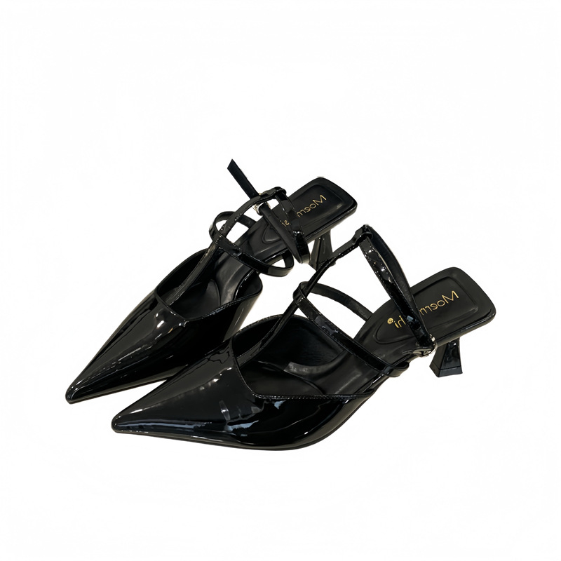 Sandale cu o curea, vârf ascuțit, partea din super fiber, talpă din cauciuc, închidere cu cataramă