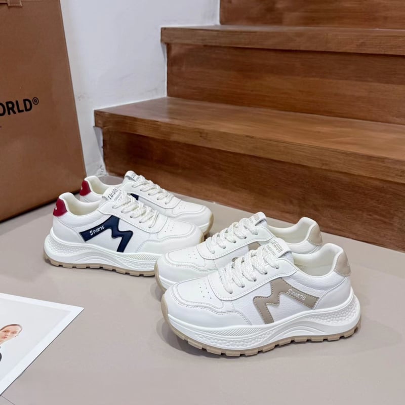 PU felsőrészű sportcipő, gumitalp, kerek orr, fűzővel záródó