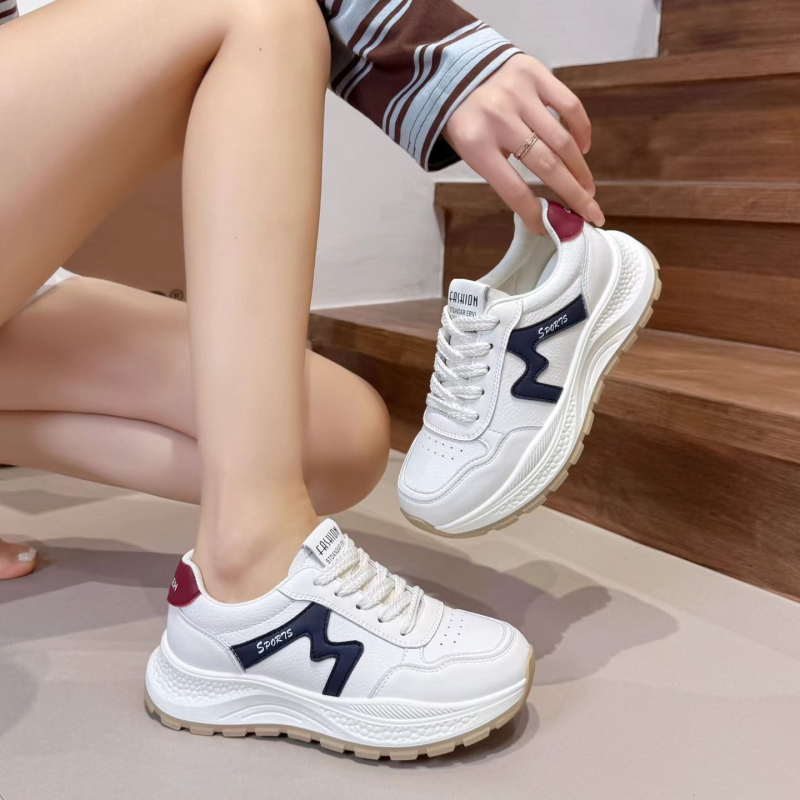 PU felsőrészű sportcipő, gumitalp, kerek orr, fűzővel záródó