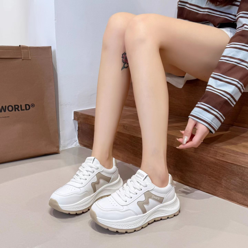 PU felsőrészű sportcipő, gumitalp, kerek orr, fűzővel záródó