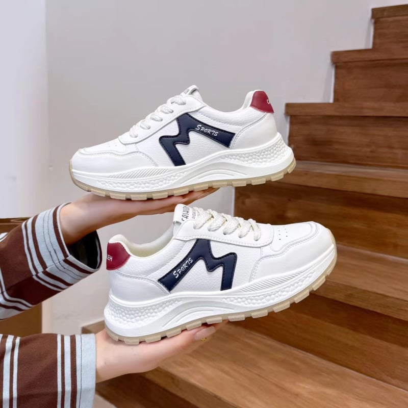 PU felsőrészű sportcipő, gumitalp, kerek orr, fűzővel záródó