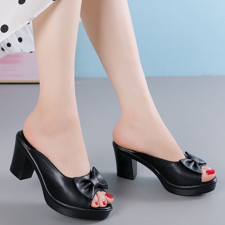 Női szandál PU felsőrész, kerek orr, gumitalp, bélés nélküli, tavasz 2025