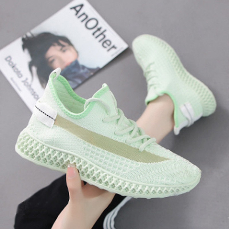 Női hálós sportcipő, gumírozott talppal, EVA talpbetéttel, 3–5 cm sarok, kerek orr