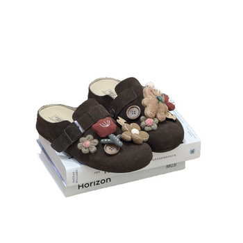 Női Birkenstock-stílusú cipő vastag talppal, felsőrész borjúbőr nubuk, gumi talp, rajzfilm mintázat, 3–5 cm magasságnövelés