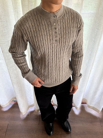 Unisex džemper s kabelskom pletenom i Henley ovratnikom, slim fit, dugi rukav, akrilna smjesa (50% akril, 28% PBT, 22% nylon)