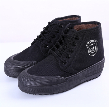 Téli meleg munkapapucs férfiaknak, vászon felsőrész, gumitalp, vastagított