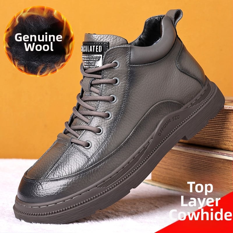 Férfi téli papucs: első réteg tehénbőrből készült felső, fleece bélés, vastag gumitalp