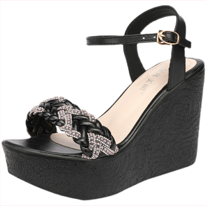 Σανδάλια με ιμάντα, άνω μέρος από μικροϊνες, στρογγυλή μύτη, κούμπωμα με αγκράφα, PU επένδυση