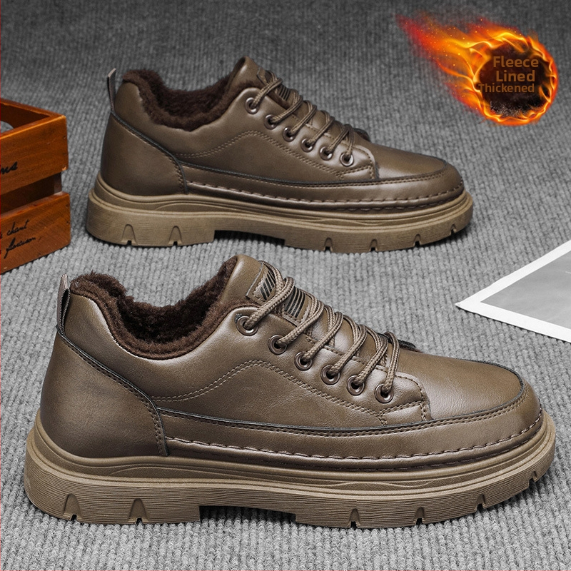 Férfi téli cipők: felsőrész szintetikus bőrből, velúr belső, gumi talp, csúszásmentes
