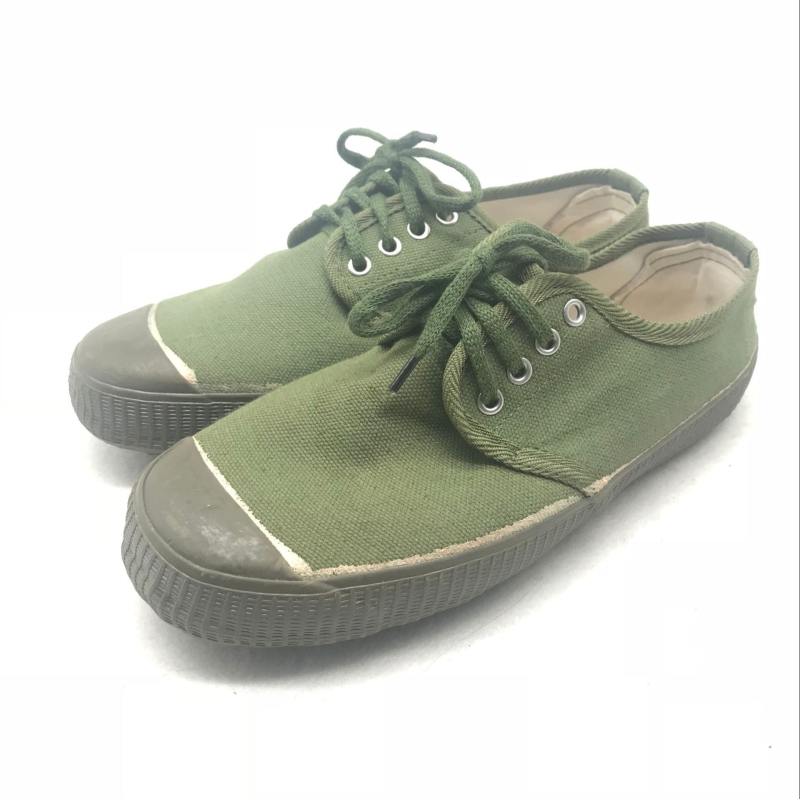 Pantofi de muncă (camuflați, respirabili, partea superioară din pânză, talpă din cauciuc, toc plat)