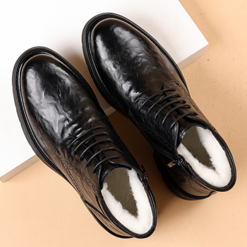 Férfi téli magas talpú papucs, brit stílusú plüss bélés, újrahasznosított bőr felsőrész, gumírozott talp, fűzővel ellátott, alacsony sarok, kerek orr