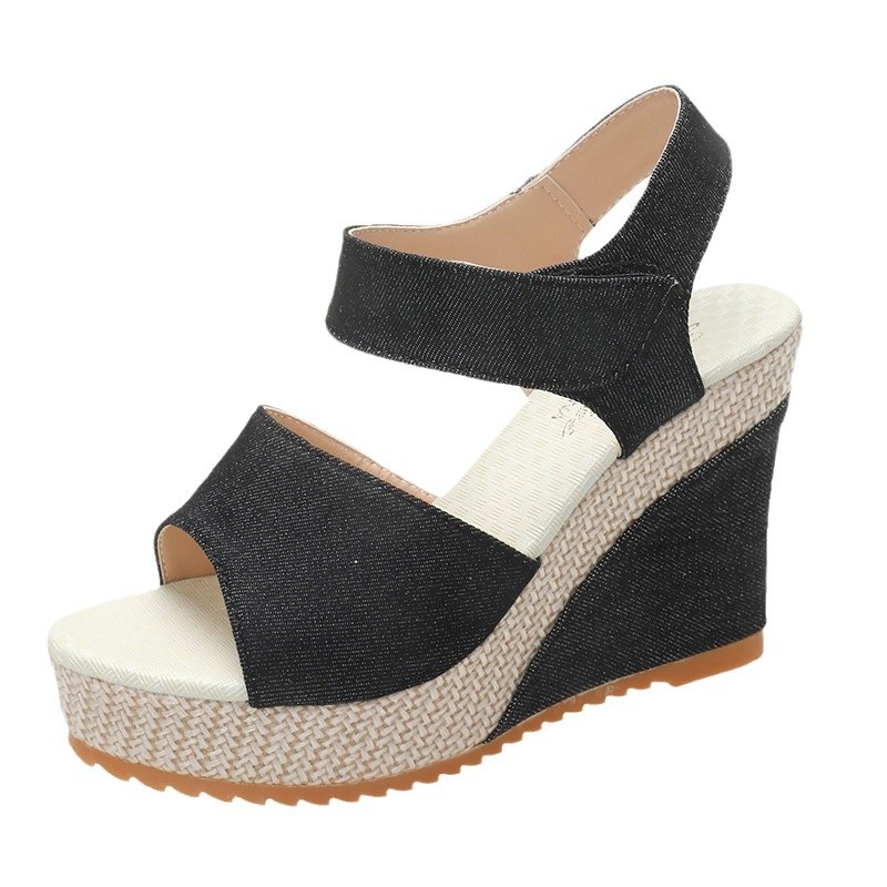 Velcroos pántos szandál, PU felsőrész, gumírozott talp, hal formájú orr, római stílus