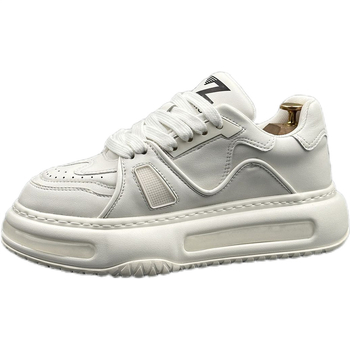 Pantofi sport bărbați cu talpă groasă pentru vară - piele artificială pe deasupra, talpă din cauciuc, înălțime a călcâiului 3–5 cm, închidere cu șireturi