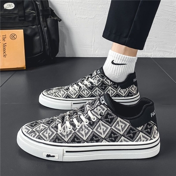 Muške slip-on tenisice od sintetičke kože, s prugastim uzorkom, ljeto, PVC potplat