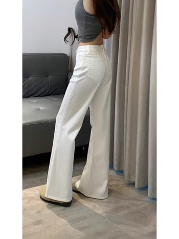 Jeanși cu siluetă micro-flare, denim cu căptușeală din fleece, talie înaltă, poliester 30–50%