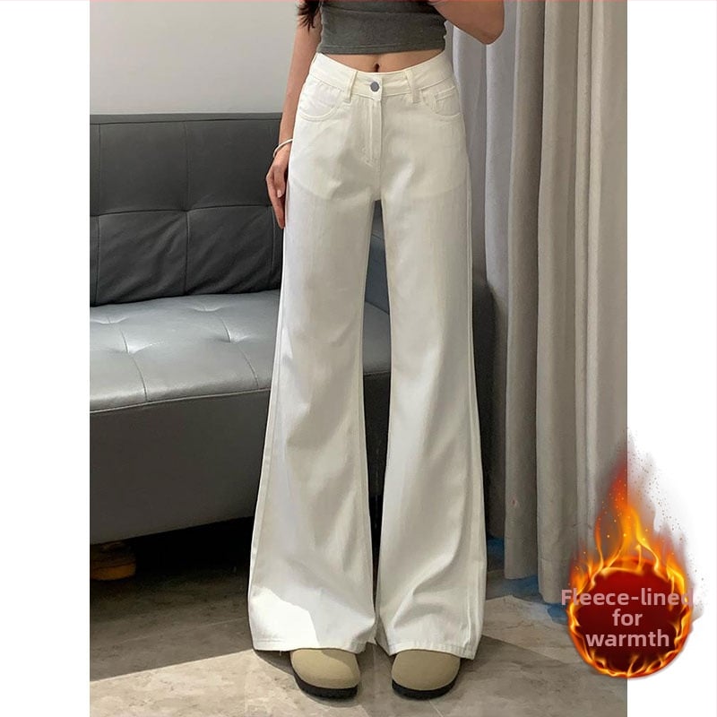 Jeanși cu siluetă micro-flare, denim cu căptușeală din fleece, talie înaltă, poliester 30–50%