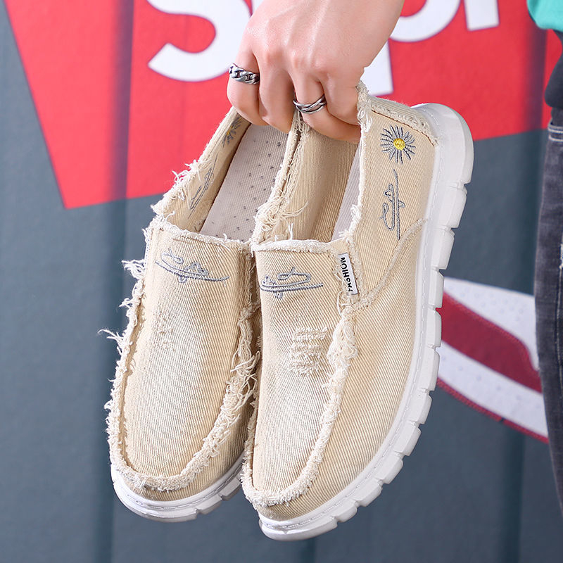 Muške slip-on tenisice od platna – gornji dio od platna, okrugli nos, tekstilna uložak, PVC potplat