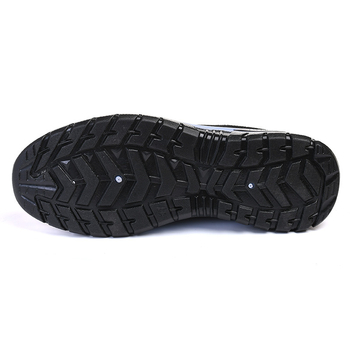 Muške Slip-On tenisice s prozračnim mrežastim gornjim dijelom, okrugli vrh, gumasti potplat, niski potpetica 1–3 cm