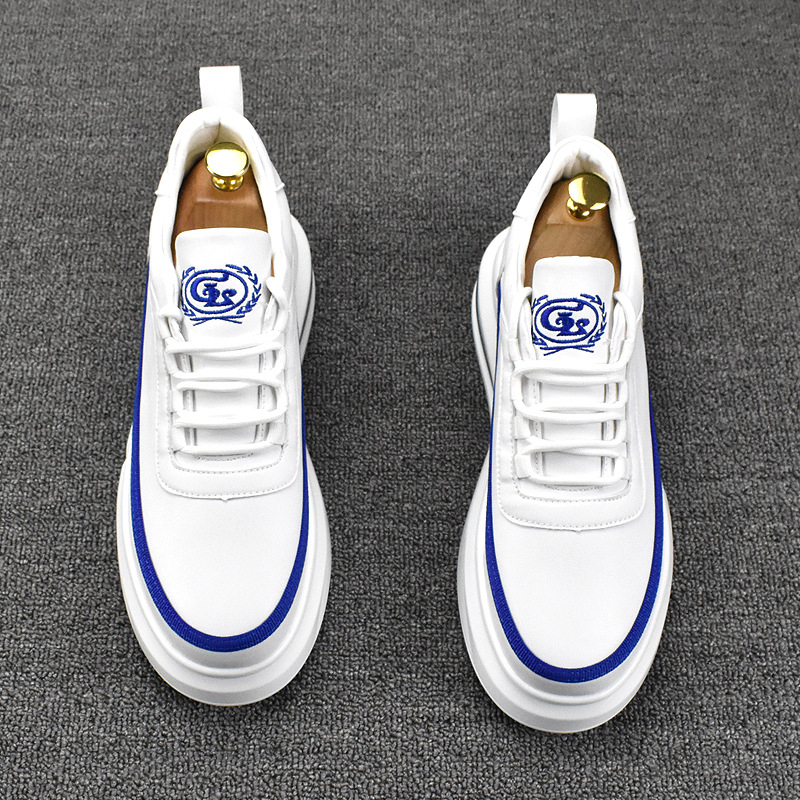 Adidași sport de tip low-top, respirabili, cu partea superioară din microfibră, talpă din cauciuc, branță din piele artificială, vârf ascuțit, toc mediu 3–5 cm