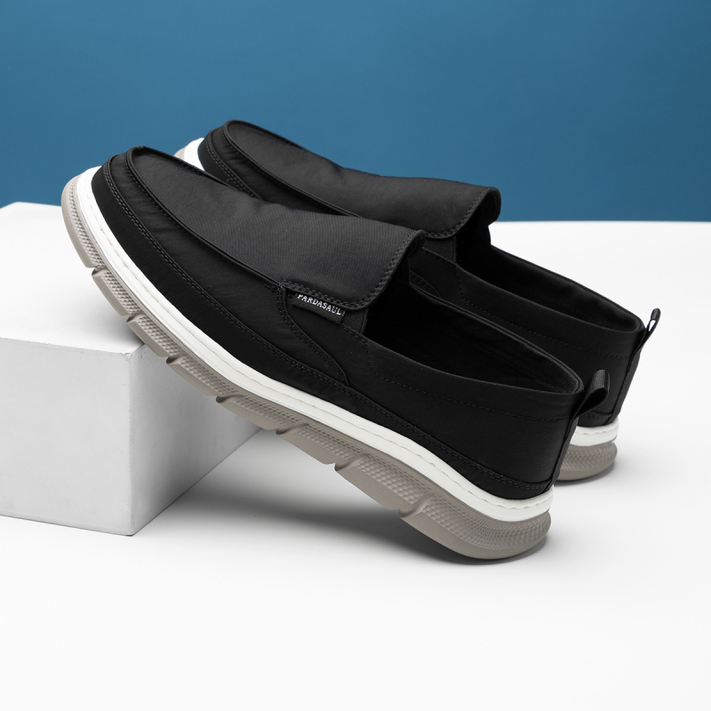 Muške slip-on tenisice od platna, okrugla nosnica, gornji dio od platna, prozračan dizajn, EVA potplat
