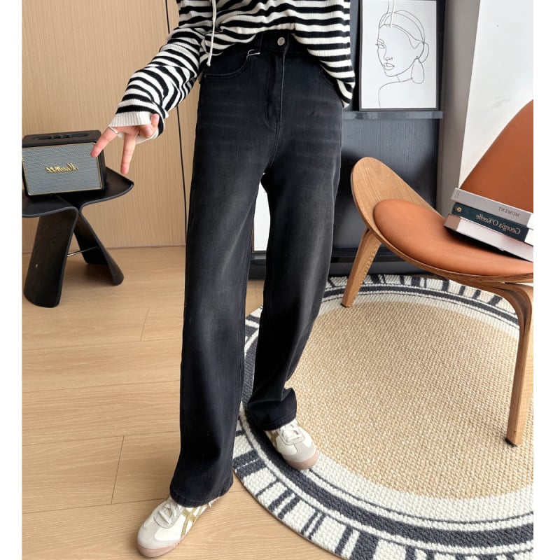 Jeans din denim cu talie înaltă, croială largă, cu elasticitate în patru direcții, din bumbac-elastan, cu uzură