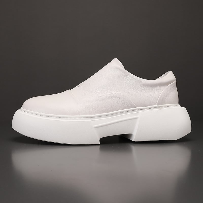 Férfi bőrlapos loaferek - Slip-on cipő, felsőréteg marhabőrből, belső bőr, EVA talp, sarok 3–5 cm