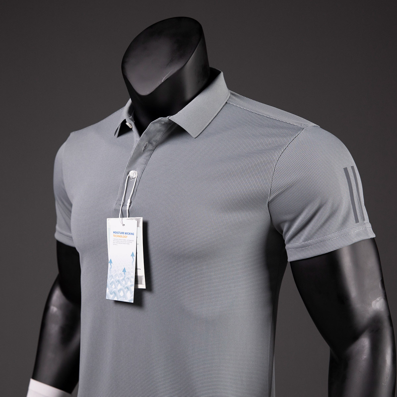 Sportsko polo majica s anti mirisom i brzim sušenjem, prozračna vaflasta pletenina, odvodi vlagu, prilagođeni logotip, kratki rukavi.