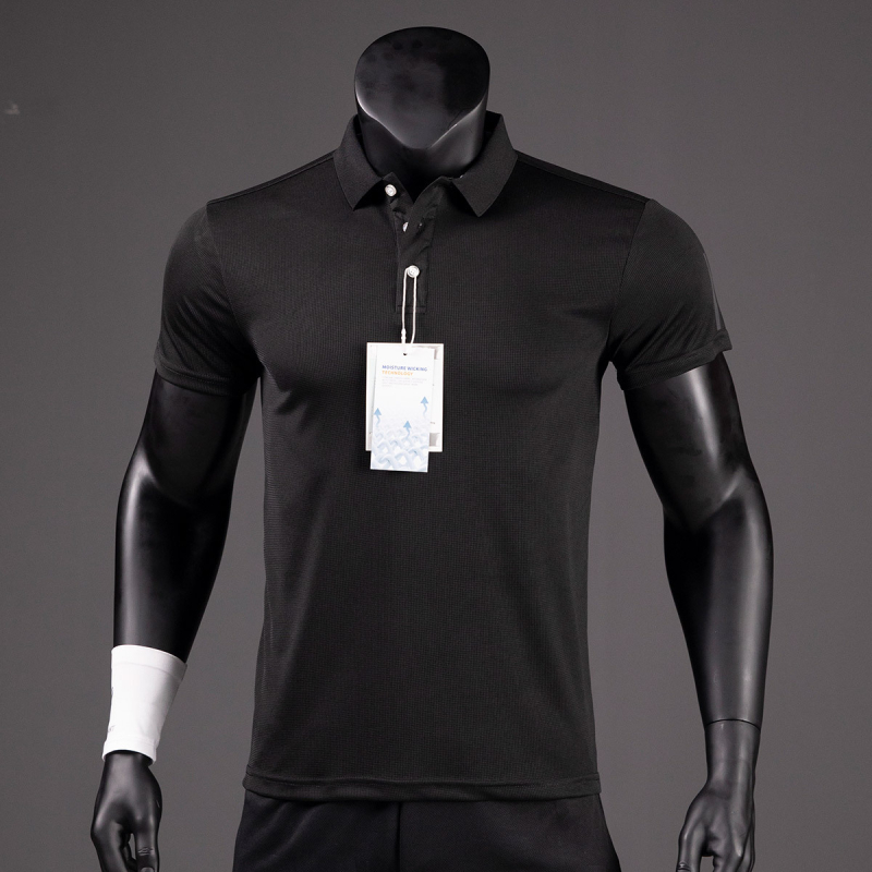 Sportsko polo majica s anti mirisom i brzim sušenjem, prozračna vaflasta pletenina, odvodi vlagu, prilagođeni logotip, kratki rukavi.