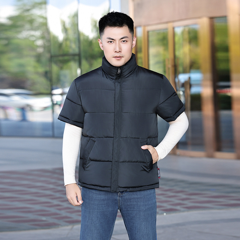 Ανδρικό γιλέκο με επένδυση από πολυεστέρα, κοντά μανίκια, ελεύθερη εφαρμογή, γέμισμα πολυεστέρα, χειμερινή σεζόν 2025