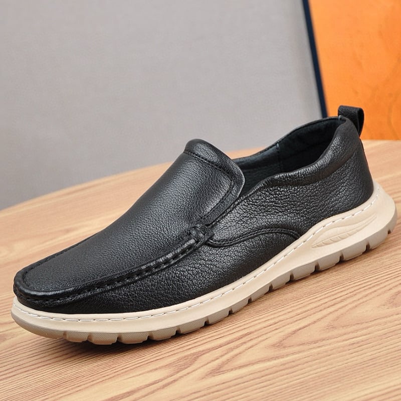Férfi loaferek természetes bőrből, légáteresztő slip-on, talp habos gumiból, alacsony sarkú 1–3 cm, belső bélés sertésbőr