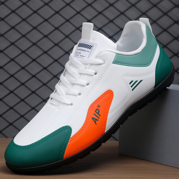 Férfi mokaszín: PU felső rész, PVC talp, slip-on, alacsony sarkú 1–3 cm, kerek orr