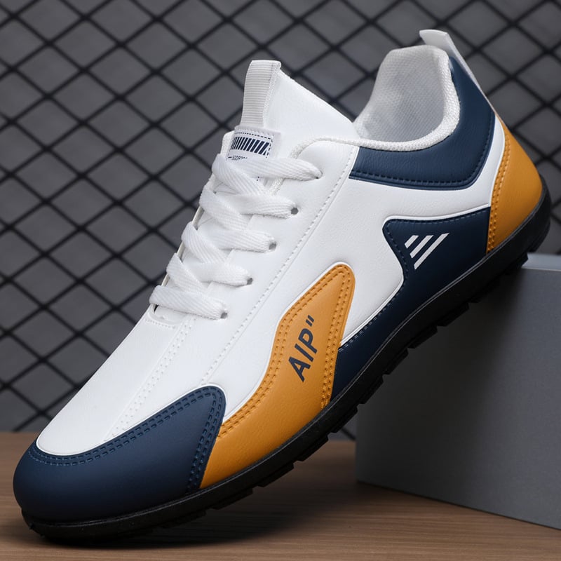 Férfi mokaszín: PU felső rész, PVC talp, slip-on, alacsony sarkú 1–3 cm, kerek orr