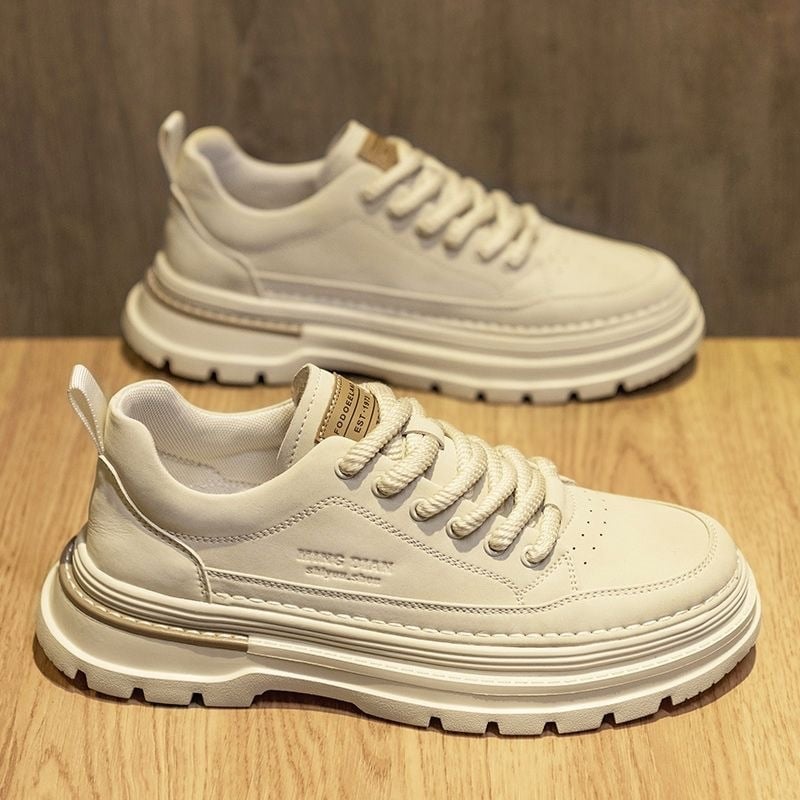 Férfi Martin-stílusú bakancs kerek orrú, felsőrész szintetikus bőrből, alacsony bokarész, vastag talp, fűzős zárás