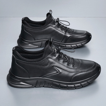 Férfiaknak szóló mindennapi bőr Slip-On cipő, első osztályú bikabőr felső, gumitalp, kerek orr, csúszásmentes és ütéscsillapító tulajdonság, belső bélés sertésbőrből