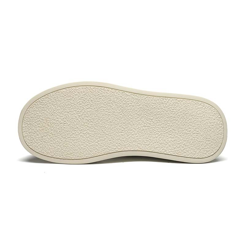 Férfi platformcipő első osztályú marhabőrből, fűzős zárás, gumitalpú, 3–5 cm-es vastag platform, kerek orrú