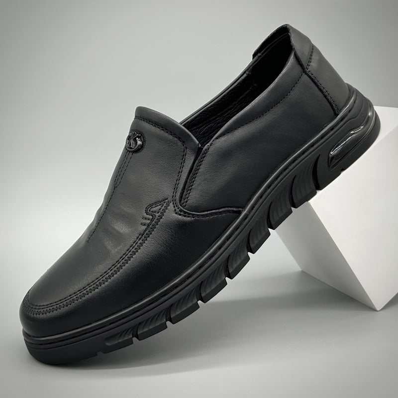 Férfi mindennapi cipő első réteg marhabőrrel, légáteresztő, csúszásmentes gumitalp, kerek orr, középkorúaknak 40–60