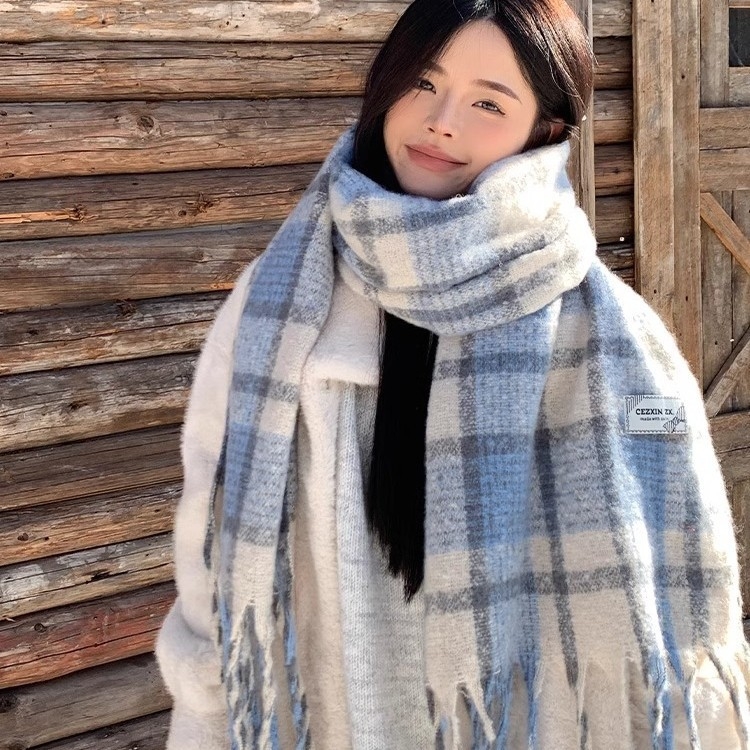 Шал за жена в синьо каре, warp knitting, запазва топлината, Зима 2025, полиестер