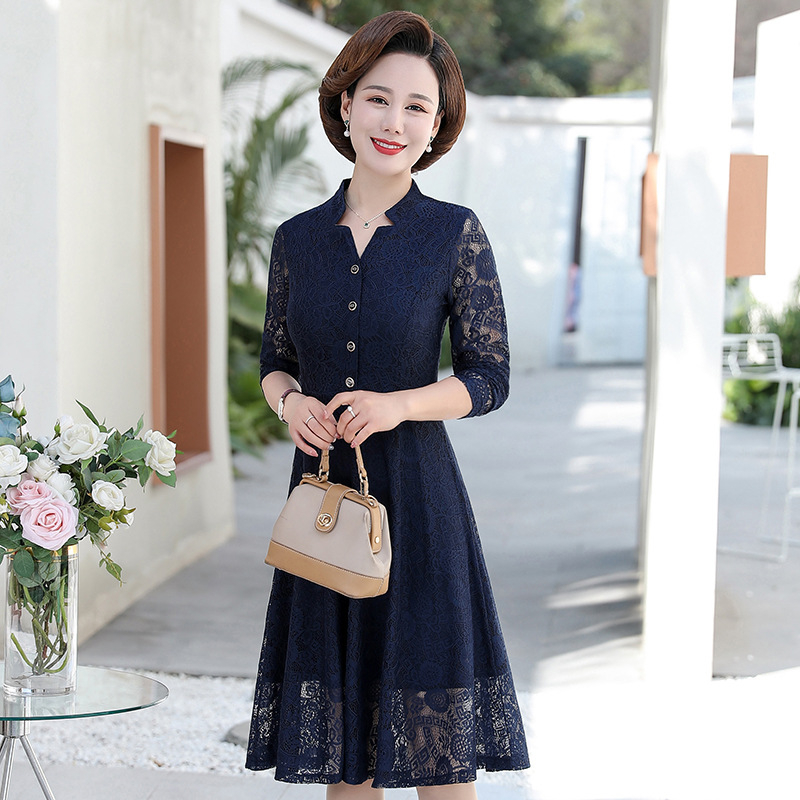 Csipkés ruha, karcsú szabás, középhosszú, tavasz 2024, 95% poliészter