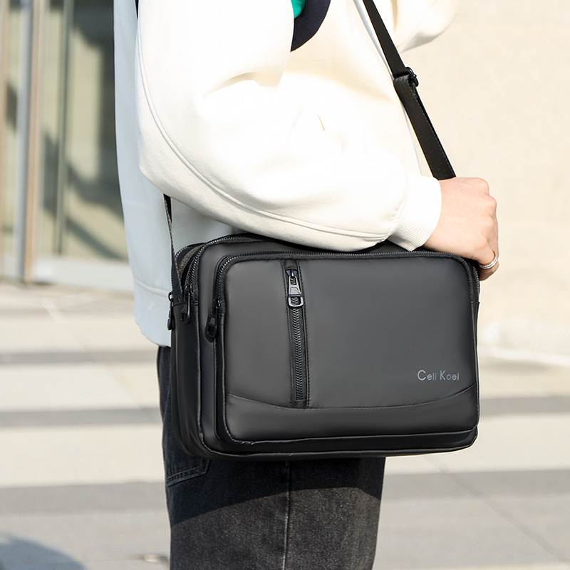 Muška crossbody torba za poslovna putovanja, PU materijal, vodootporna, model 2003-28, poliester podstava