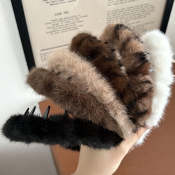 Korejskog stila plišani headband za žene s valovitim dizajnom, precizna izrada