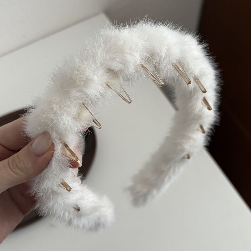 Korejskog stila plišani headband za žene s valovitim dizajnom, precizna izrada