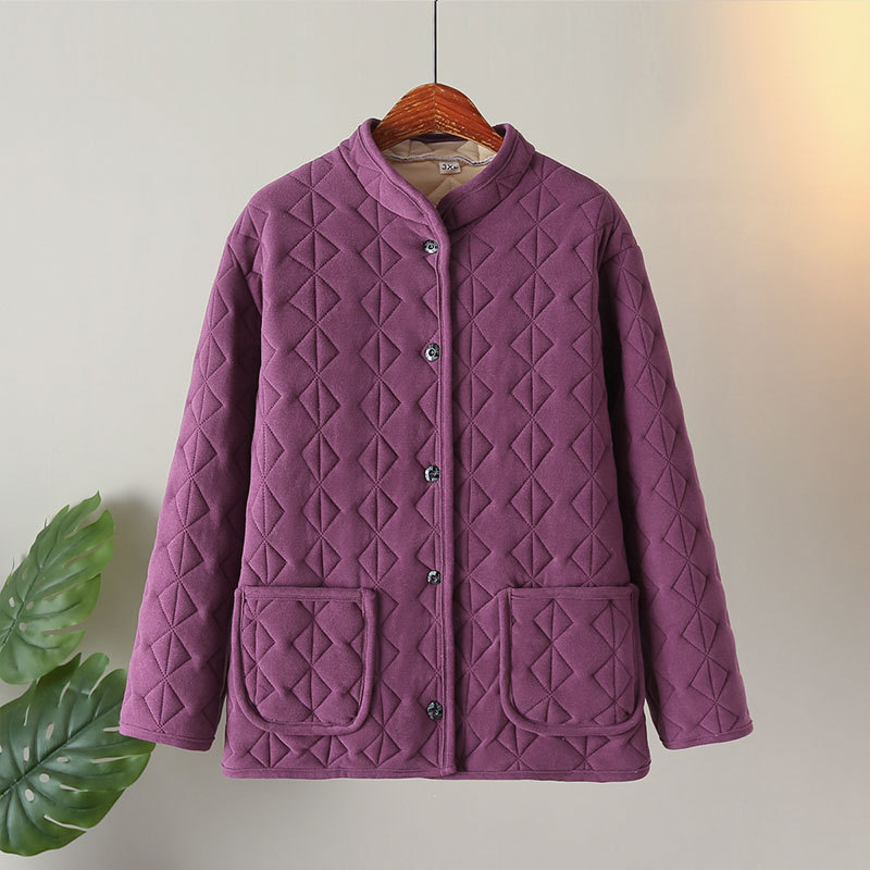 Jachetă damă din bumbac gros cu guler înalt, croială lejeră, umplutură poliester-bumbac, lungime 50–65 cm, iarnă 2025