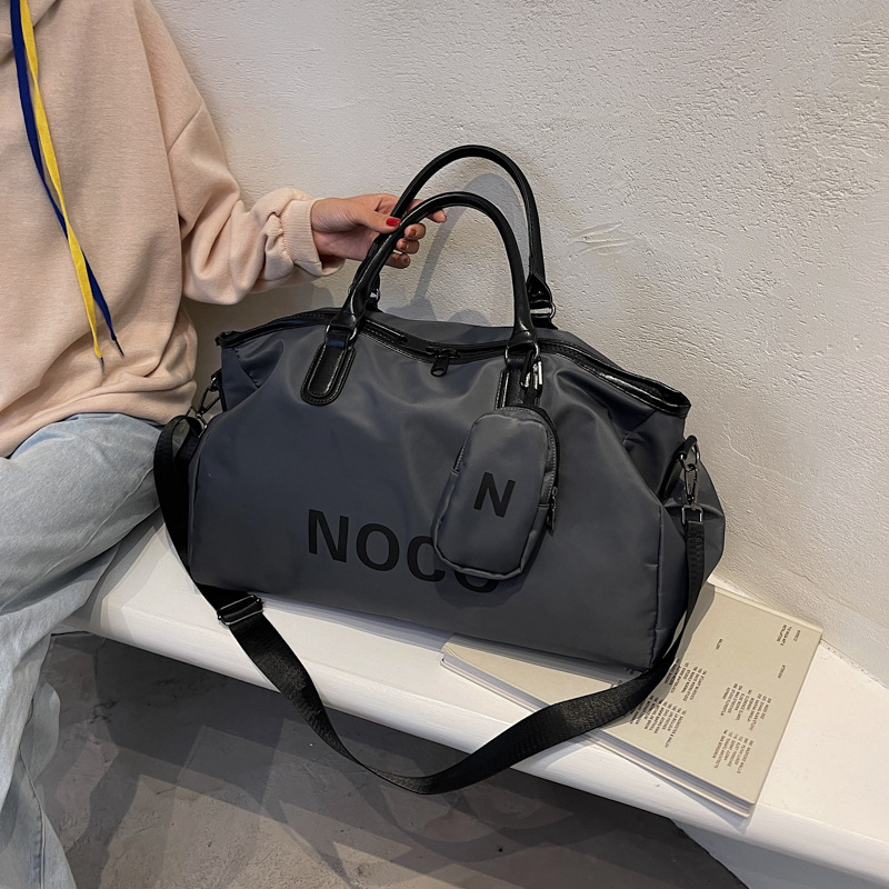 Unisex torba za putovanje od najlona, kapacitet 20–35 L, uzorak s slovima, gradski stil, podstava od poliestera