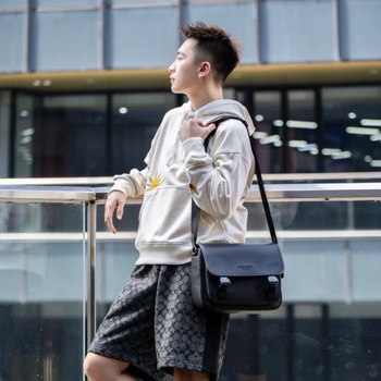 Muška kožna crossbody torba za poslovnu upotrebu, velika kapaciteta, vrhunska teleća koža, pogodno za 8-inčni laptop